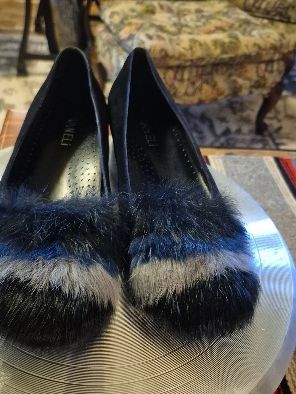 Vaneli edel suede
